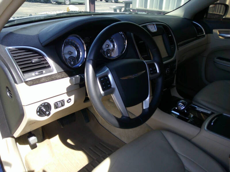 2013 Chrysler 300