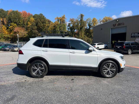 2018 Volkswagen Tiguan 2.0T SEL 4Motion