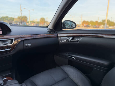 2008 Mercedes-Benz S-Class S 550 4MATIC