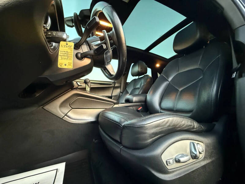 2016 Porsche Macan S