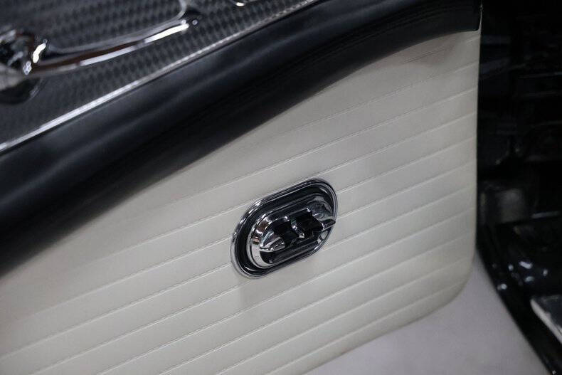 1956 Ford Thunderbird