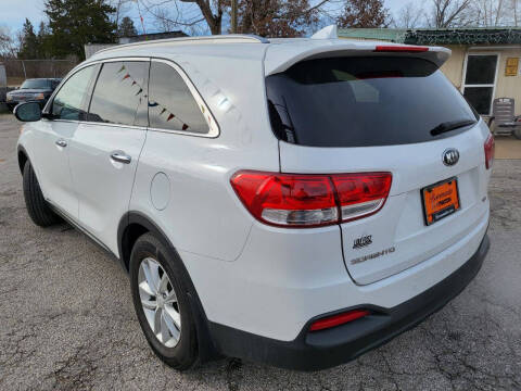 2018 Kia Sorento LX