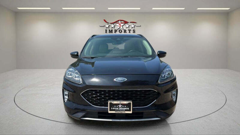 2020 Ford Escape Titanium