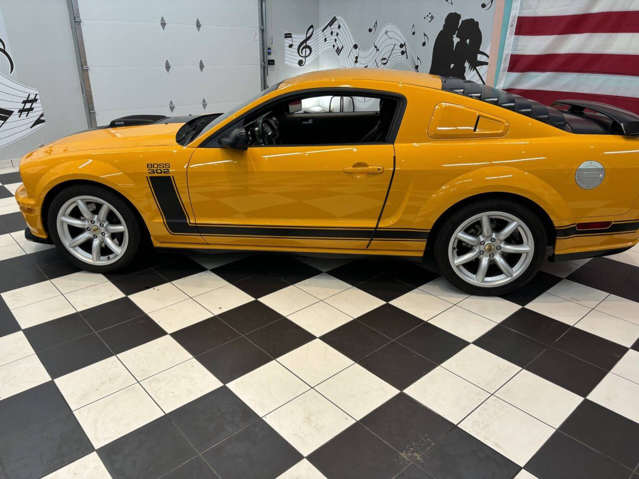 2007 Ford Mustang 10