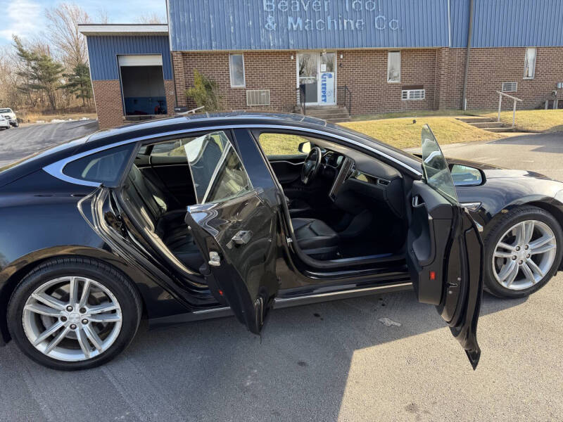 2016 Tesla Model S 70