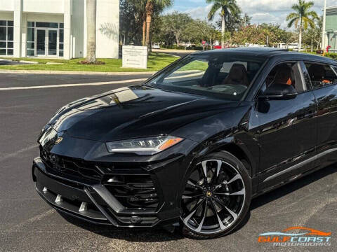 2022 Lamborghini Urus