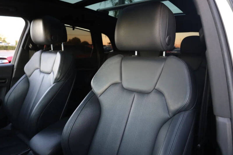 2019 Audi SQ5 3.0T quattro Prestige