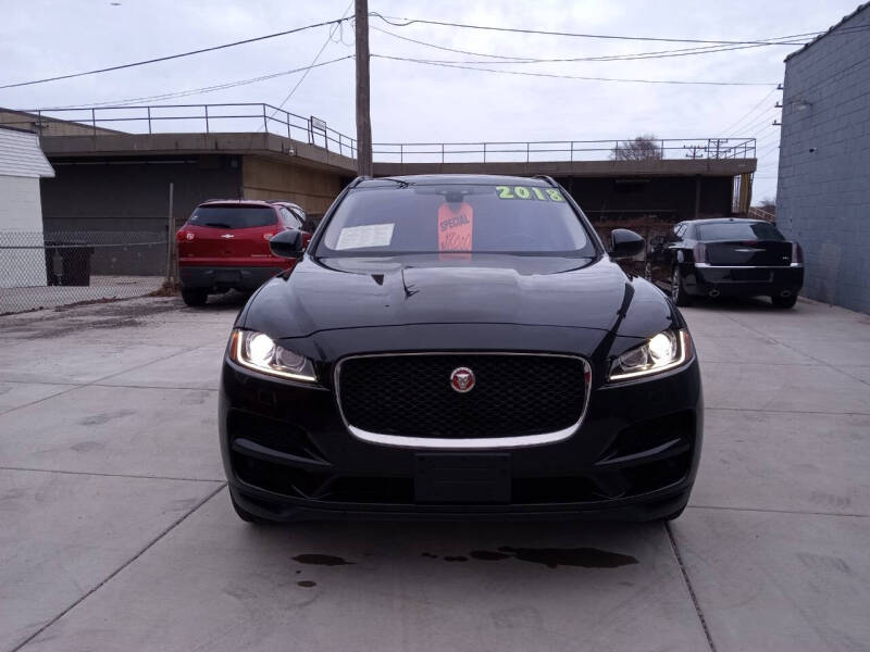 2018 Jaguar F-PACE 25t Premium