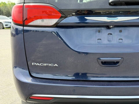 2018 Chrysler Pacifica Hybrid Touring Plus