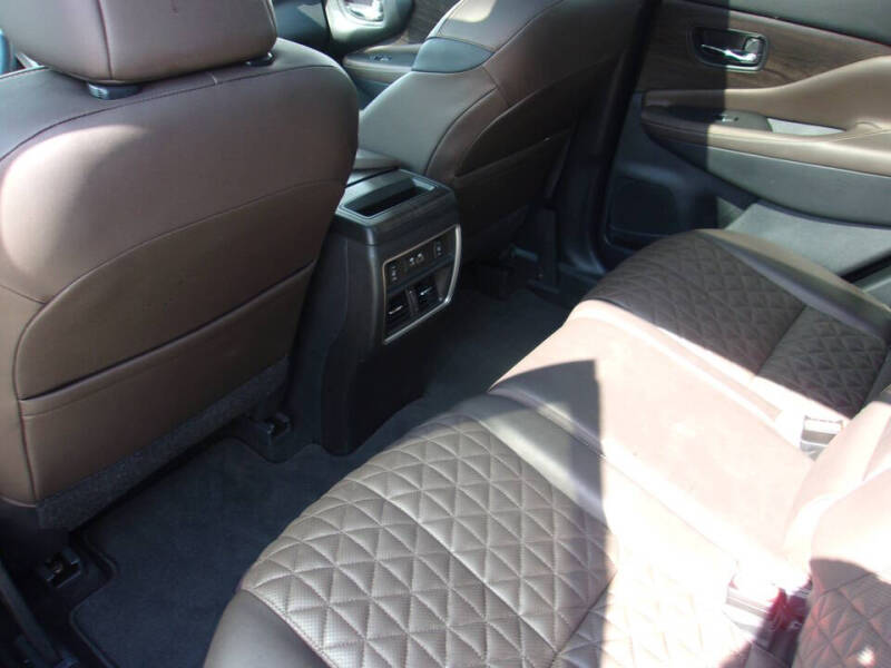 2023 Nissan Murano Platinum