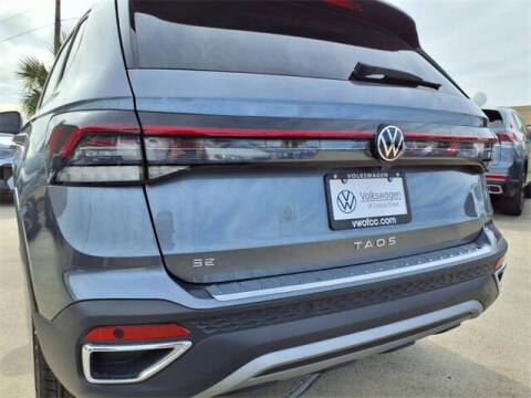 2025 Volkswagen Taos SE