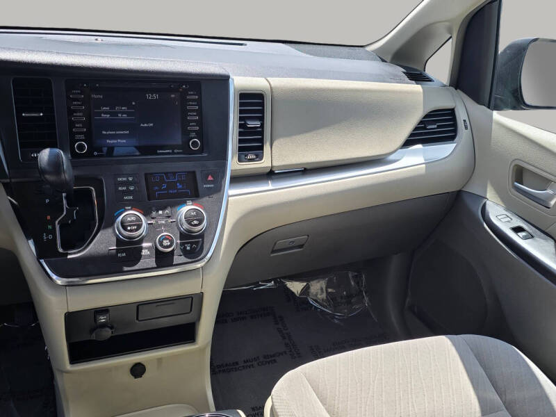 2018 Toyota Sienna