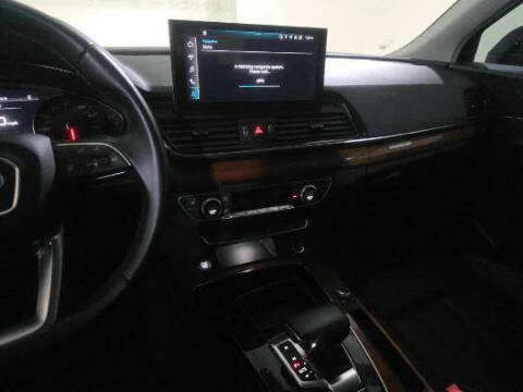 2023 Audi Q5 quattro Premium 40 TFSI