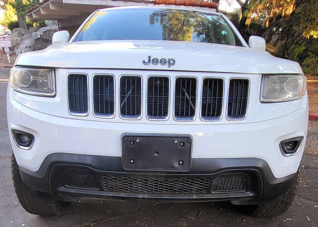 2015 Jeep Grand Cherokee for sale at Ride and Trust in El Cajon, CA