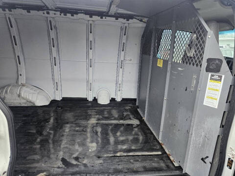 2017 Chevrolet Express 2500