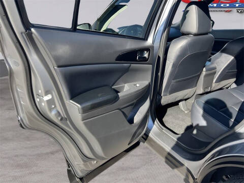 2024 Mitsubishi Eclipse Cross SE