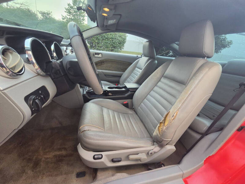 2006 Ford Mustang GT Deluxe