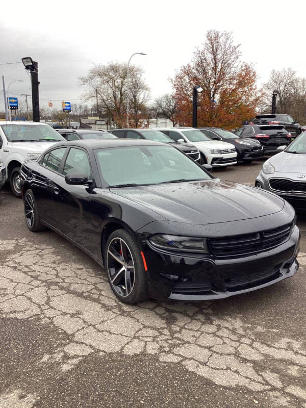 2017 Dodge Charger null photo 6