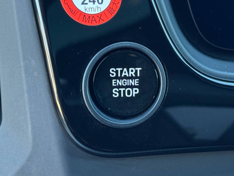 2024 Porsche Cayenne E-Hybrid