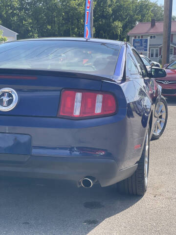 2010 Ford Mustang V6 Premium