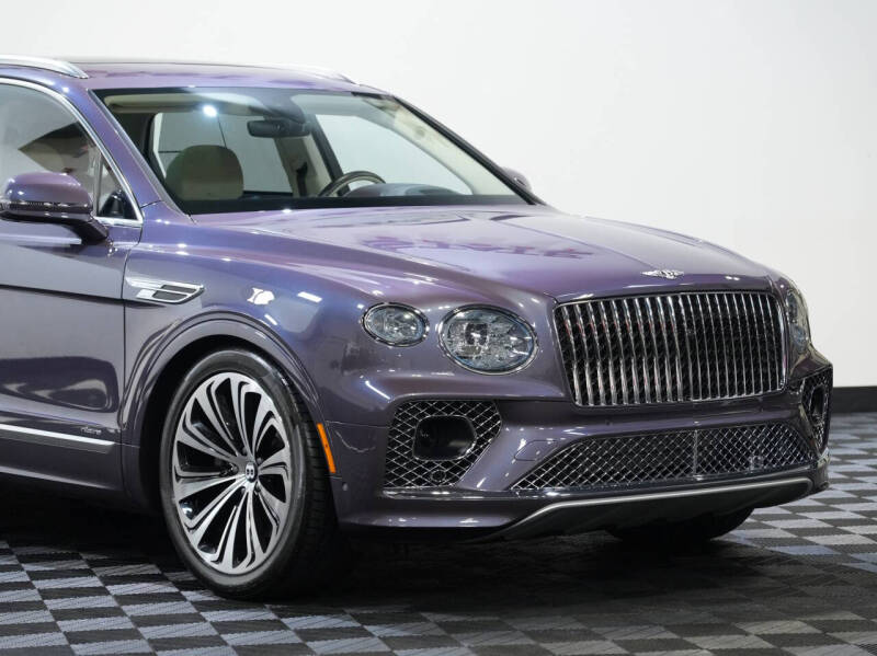 2023 Bentley Bentayga EWB