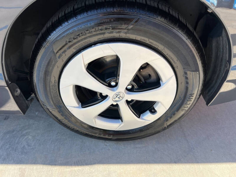 2012 Toyota Prius Four