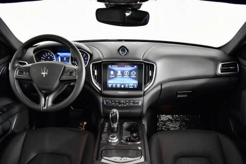 2017 Maserati Ghibli