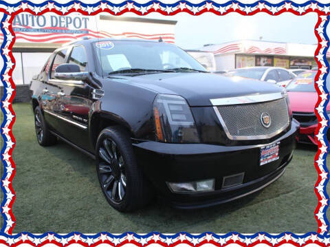 2011 Cadillac Escalade EXT Premium
