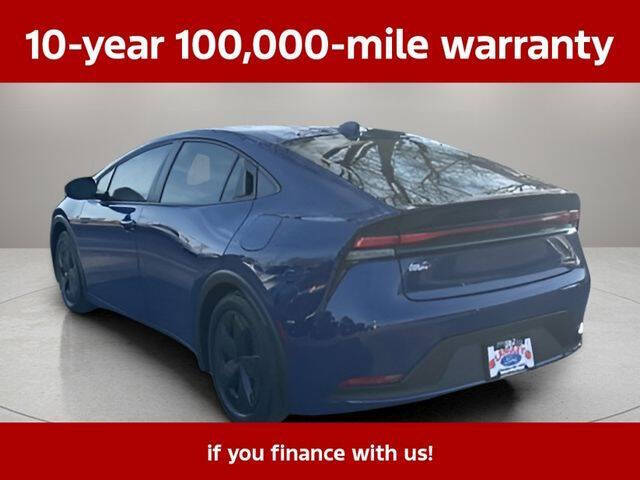2025 Toyota Prius LE