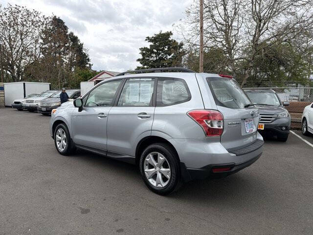 2015 Subaru Forester 2.5i