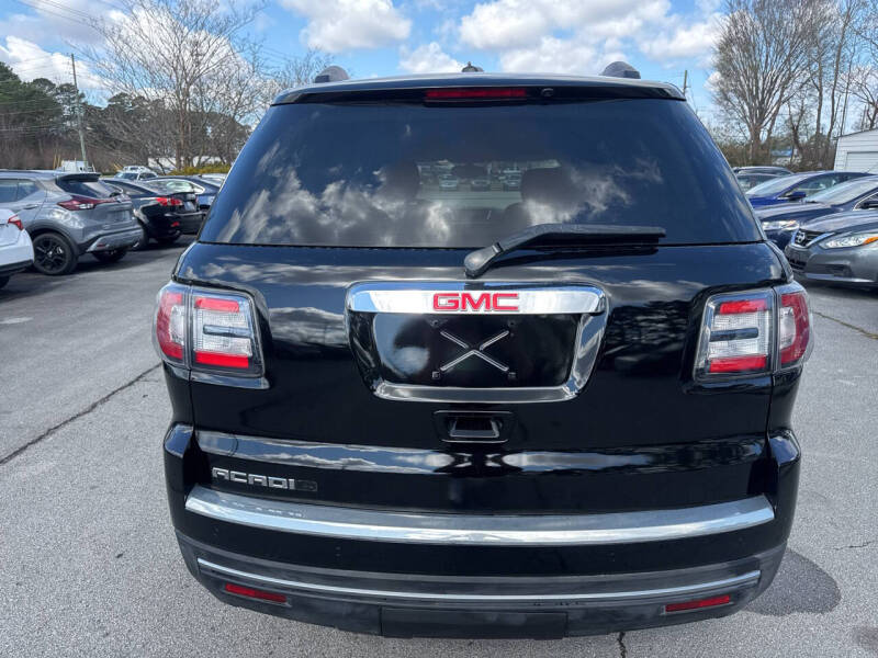 2016 GMC Acadia SLE-2
