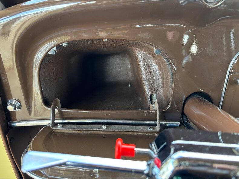 1934 Chrysler Airflow