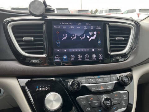 2020 Chrysler Pacifica Touring