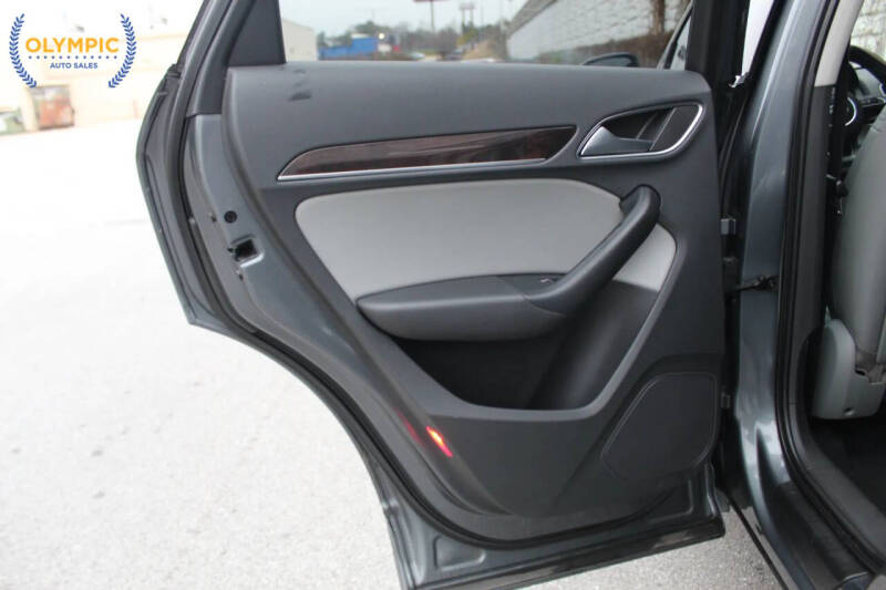 2016 Audi Q3 2.0T quattro Premium Plus