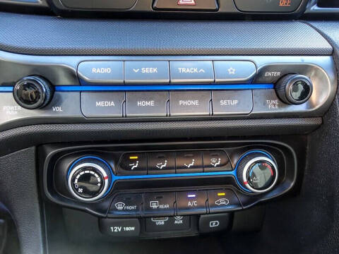 2019 Hyundai Veloster 2.0L