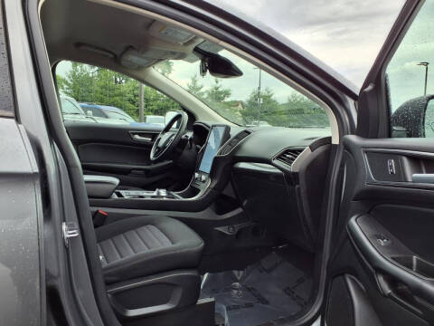 2024 Ford Edge SE