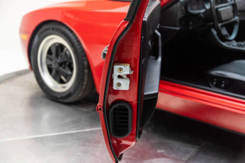 1986 Porsche 944 Turbo