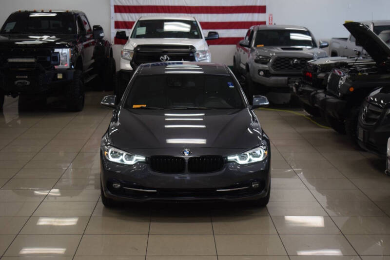 2018 BMW 3 Series 330i