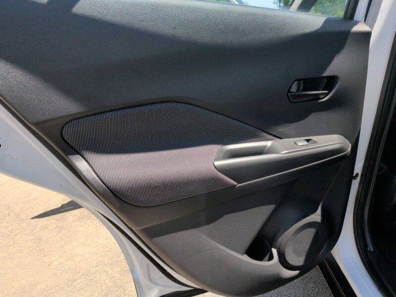 2020 Nissan Kicks S