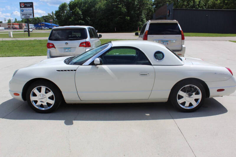 2002 Ford Thunderbird Deluxe