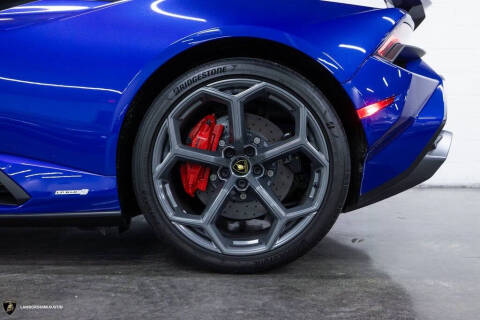 2023 Lamborghini Huracan Tecnica