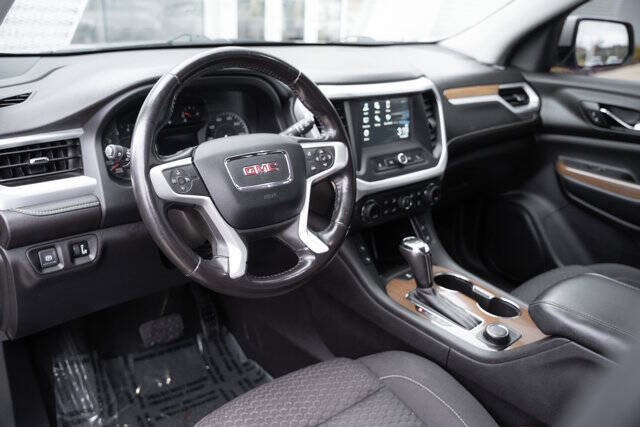 2019 GMC Acadia SLE-2