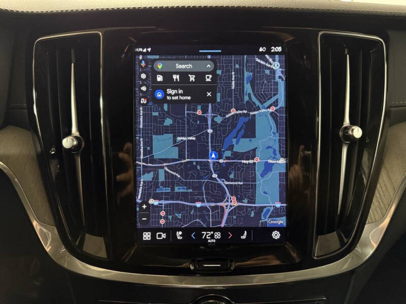 2023 Volvo V60 Cross Country B5 Ultimate