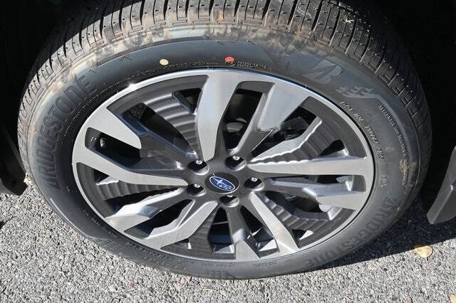 2025 Subaru Forester Touring Hybrid