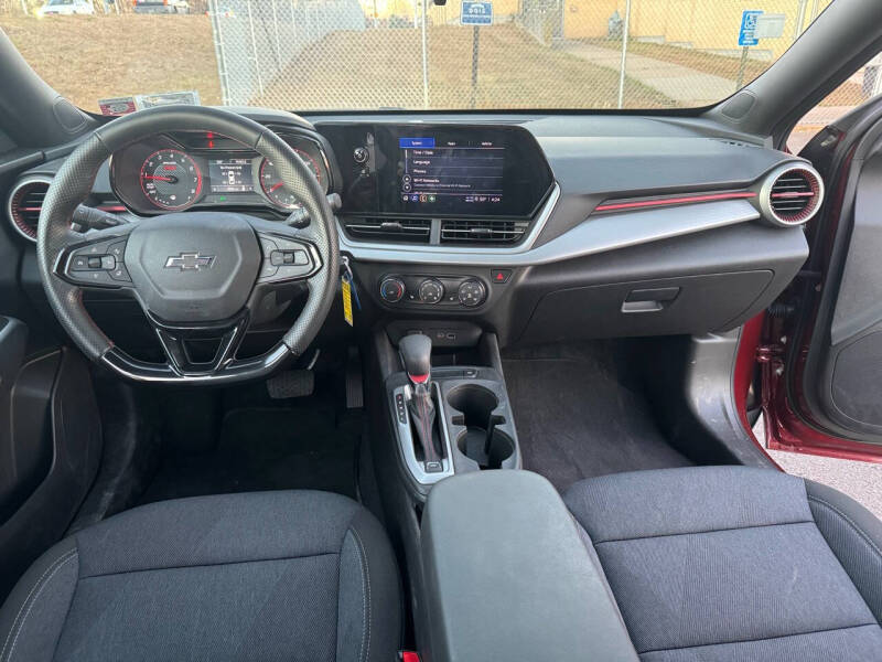 2024 Chevrolet Trax RS