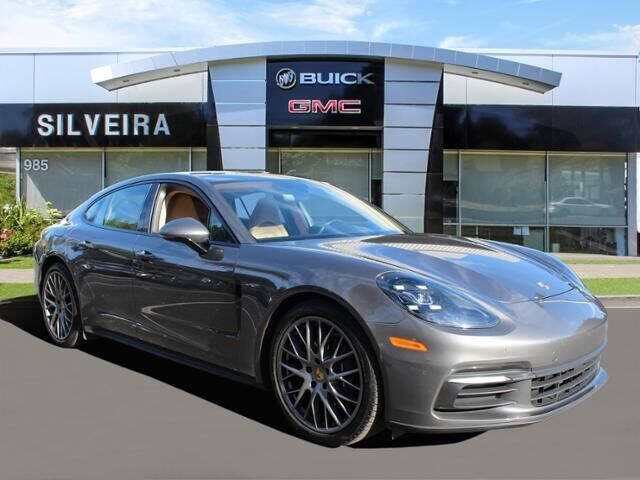 2018 Porsche Panamera