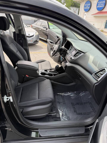 2016 Hyundai Tucson SE