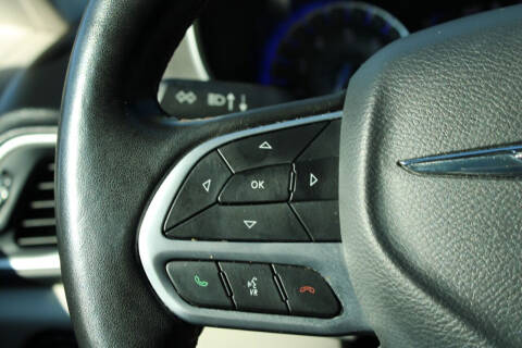 2020 Chrysler Pacifica Touring L