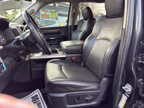 2013 RAM 3500 Laramie