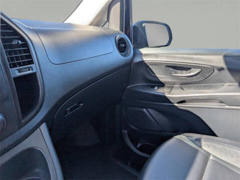 2020 Mercedes-Benz Metris Passenger